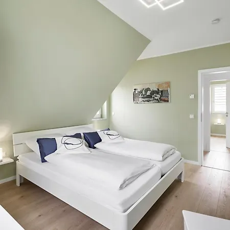 Feriehus Snueues Hues 2 *